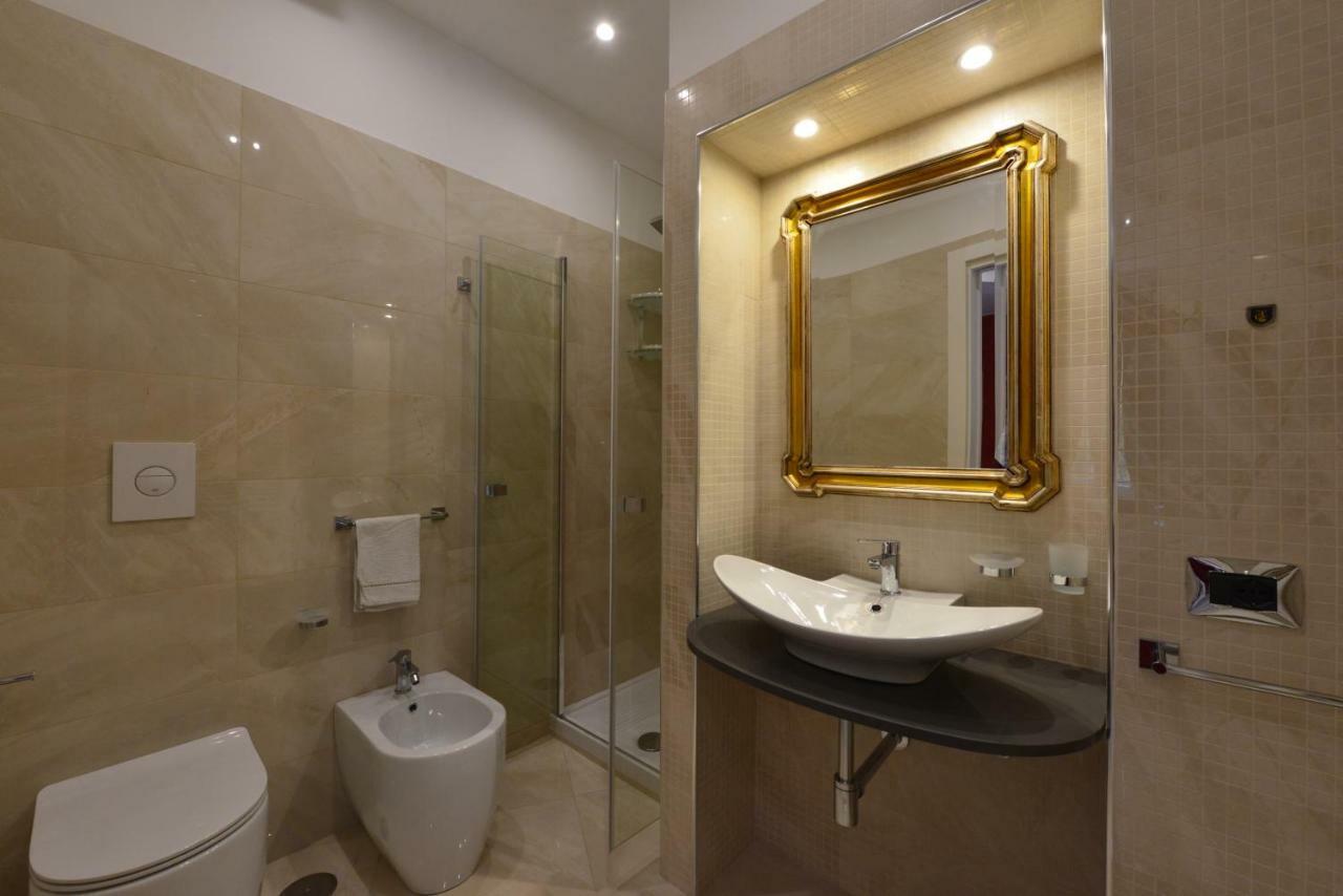 רומא Fabio Dei Velapazza Guesthouse מראה חיצוני תמונה
